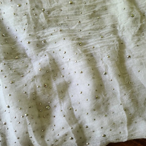 BCBG white gauzy jeweled scarf/wrap - Picture 6 of 7